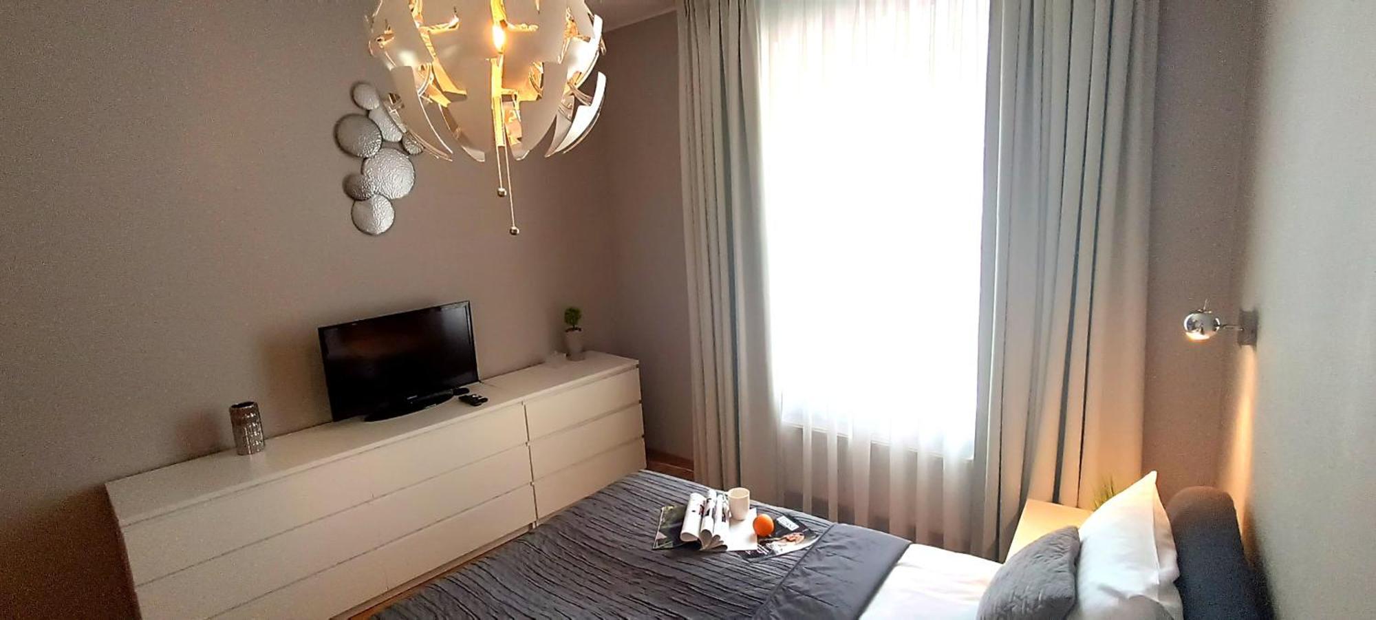 Old Town 2 Bedroom Apartment Near Dome Square & Scenic Waterfront Riga Dış mekan fotoğraf