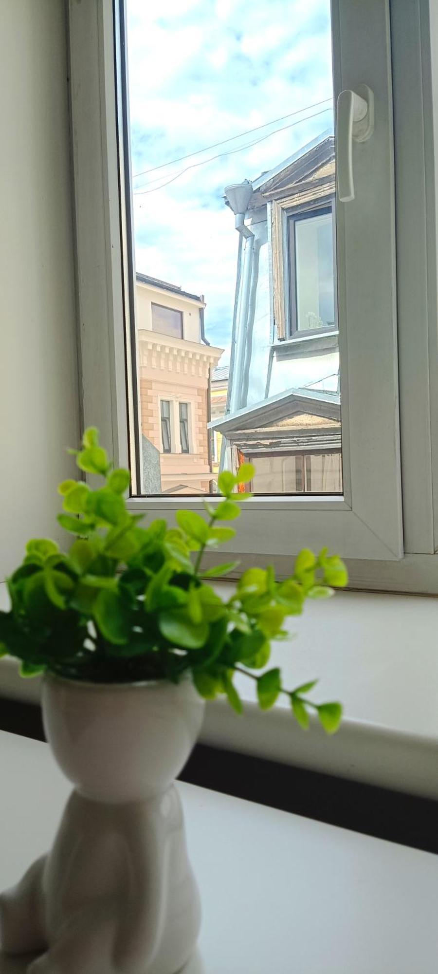 Old Town 2 Bedroom Apartment Near Dome Square & Scenic Waterfront Riga Dış mekan fotoğraf
